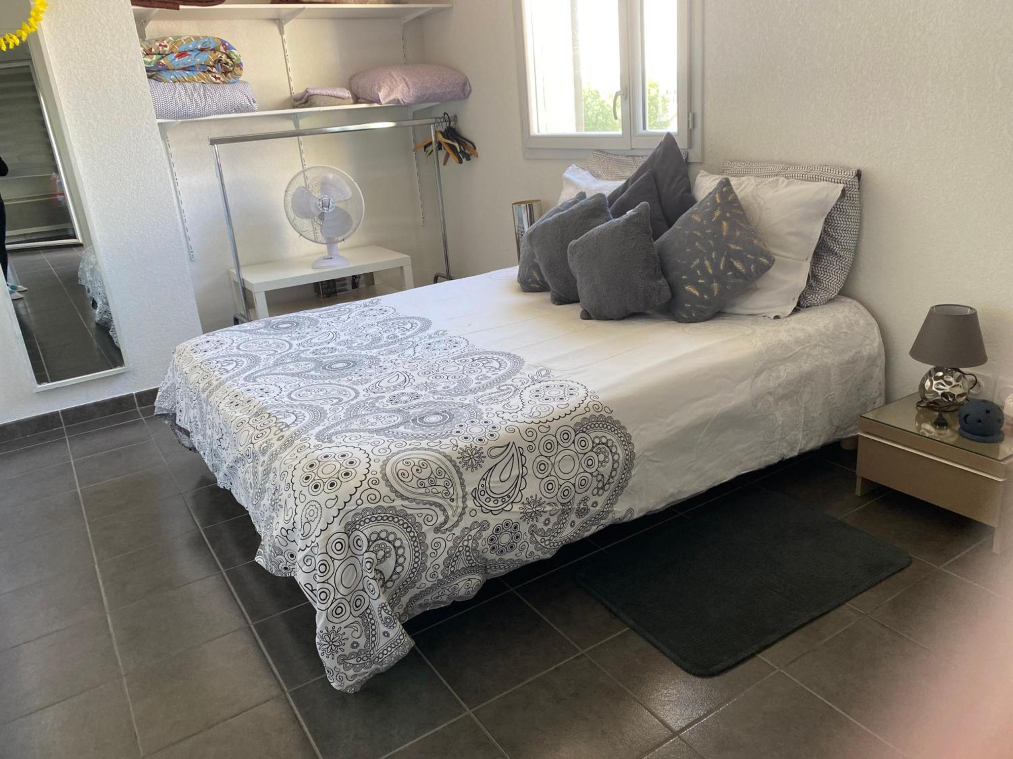Apartment Gk2night, Avec Parking Sous Sol Gratuit *